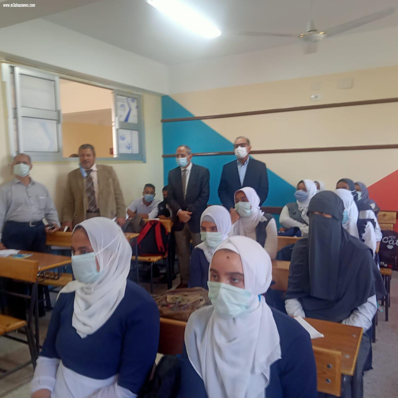 محافظ كفر الشيخ يفتتح مدرسة كريم العزب الثانوية ببلطيم بتكلفة 5 مليون و 134 الف جنيه