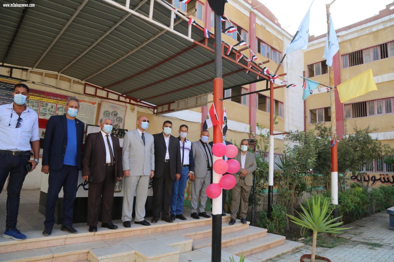  قيادات تعليم كفر الشيخ فى جولات مكوكية على المدارس مع بداية العام الدراسى