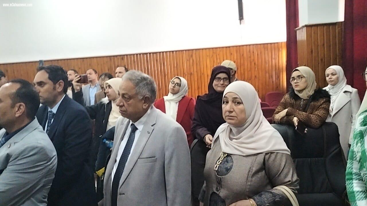 بدرجة ممتاز .. ابو السبع يحصل على درجة الماجستير فى أثر الأيديولوجية الماركسية والاستشراقية في الفكر الحداثي لمحمد عابد الجابرى