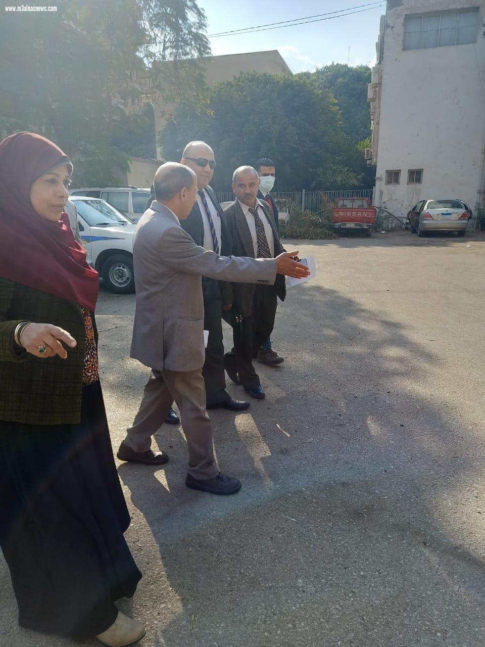 محافظ أسيوط يؤكد أهمية تنمية الثروة الحيوانية والداجنة .. ونائب وزير الزراعة يتفقد إدارة التلقيح الاصطناعي بمديرية الطب البيطري