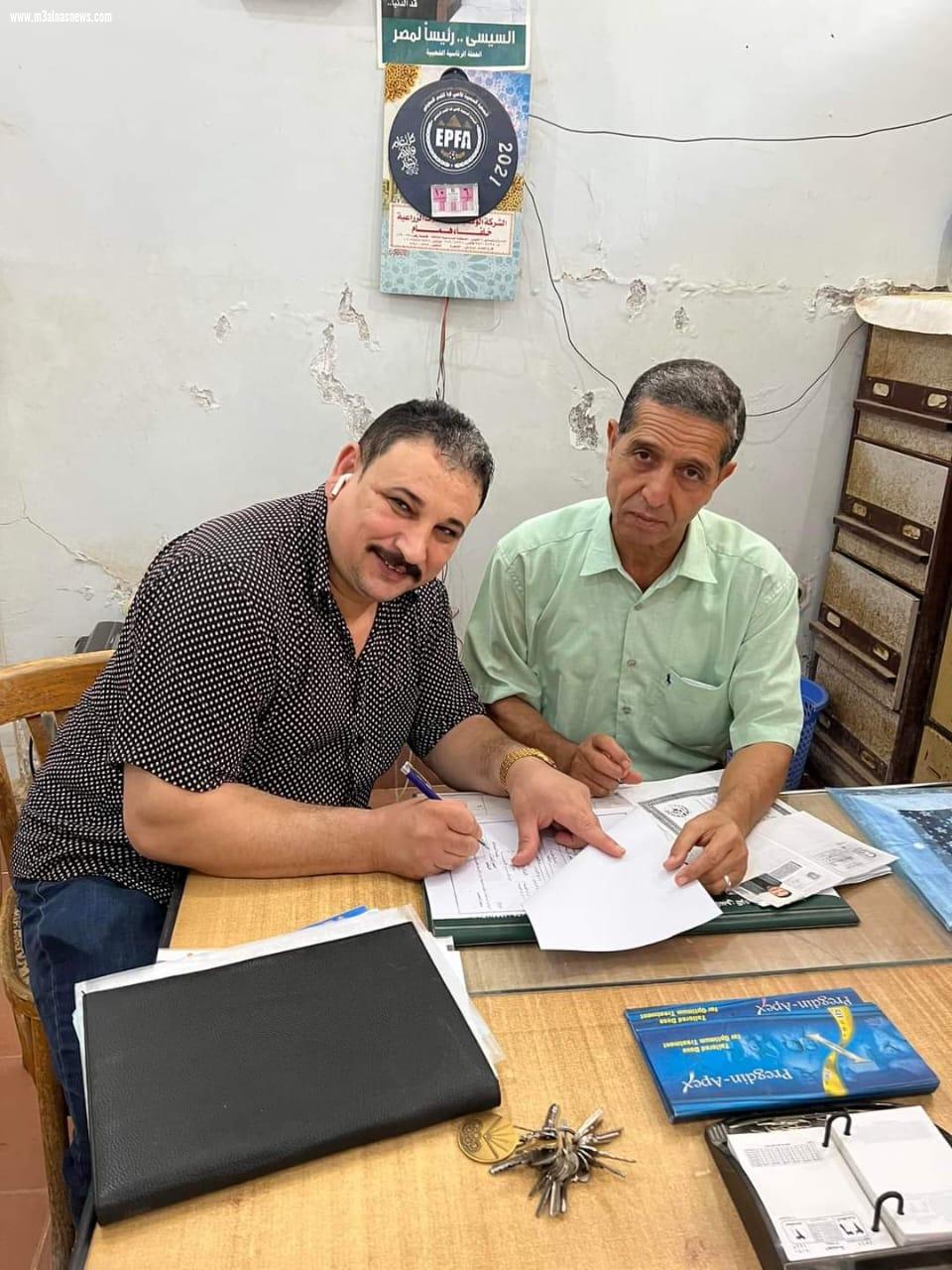 رفعت رجب ... يتقدم بأوراق ترشحه لعضوية مجلس إدارة نادى بيلا الرياضى