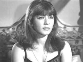 وفاة الفنانة شويكار بعد صراع طويل مع المرض 