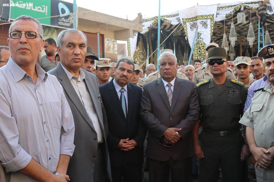 الآلاف من أهالى كفرالشيخ يشيعون جنازة الشهيد 