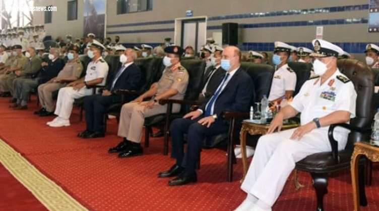 عبدالغفار يشارك في مراسم حفل استلام القوات البحرية المصرية غواصة ألمانية S-44