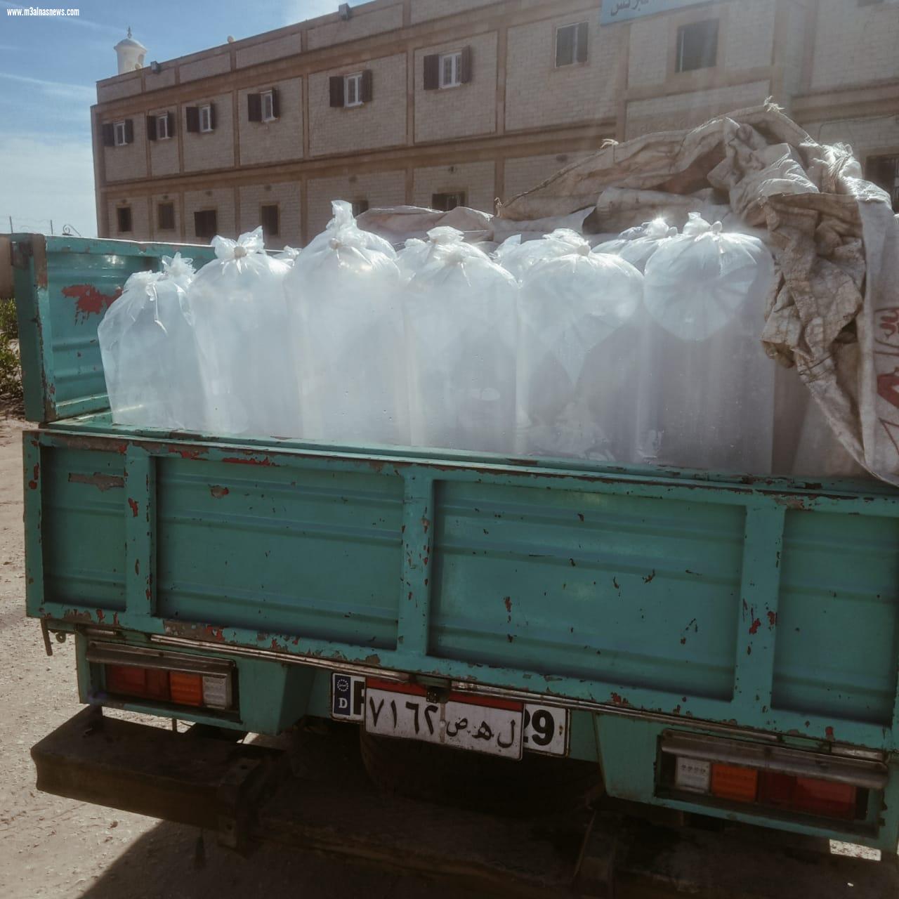  ضبط سيارتين محملة ب 12700وحدة زريعة بكفر الشيخ واعادة ضخها ببحيرة البرلس