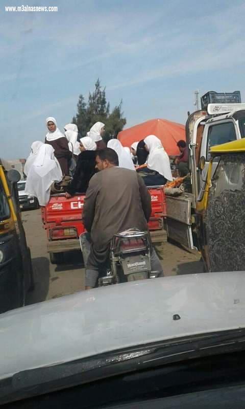 30 قرية بسيدى سالم تستغيث بمحافظ كفر الشيخ.. طرقنا سيئة