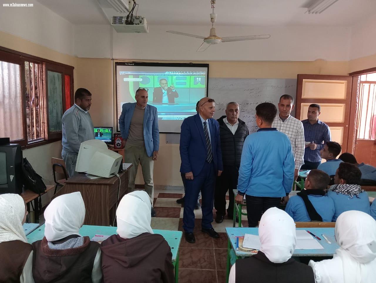 جولات تفقدية لمدير إدارة الرياض التعليمية بالمدارس