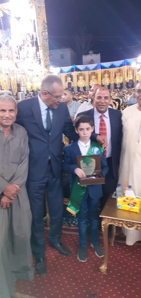 مستقبل وطن بكفرالشيخ يكرم حفظة القرآن الكريم بقرية نصرة بحضور الشريف