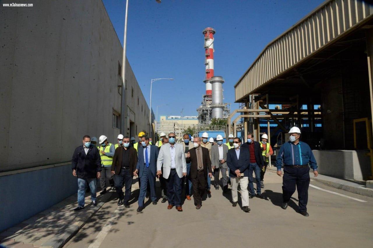 تابع حصاد عام 2021 بمحافظة أسيوط محافظ أسيوط: عام 2021 شهد نهضة شاملة فى مدينتي ناصر وأسيوط الجديدة والانتهاء من مشروعات محطة كهرباء الوليدية والمرحلة الثالثة من محطة كهرباء غرب أسيوط المركبة باستثمارات تعدت 33 مليار جنيه