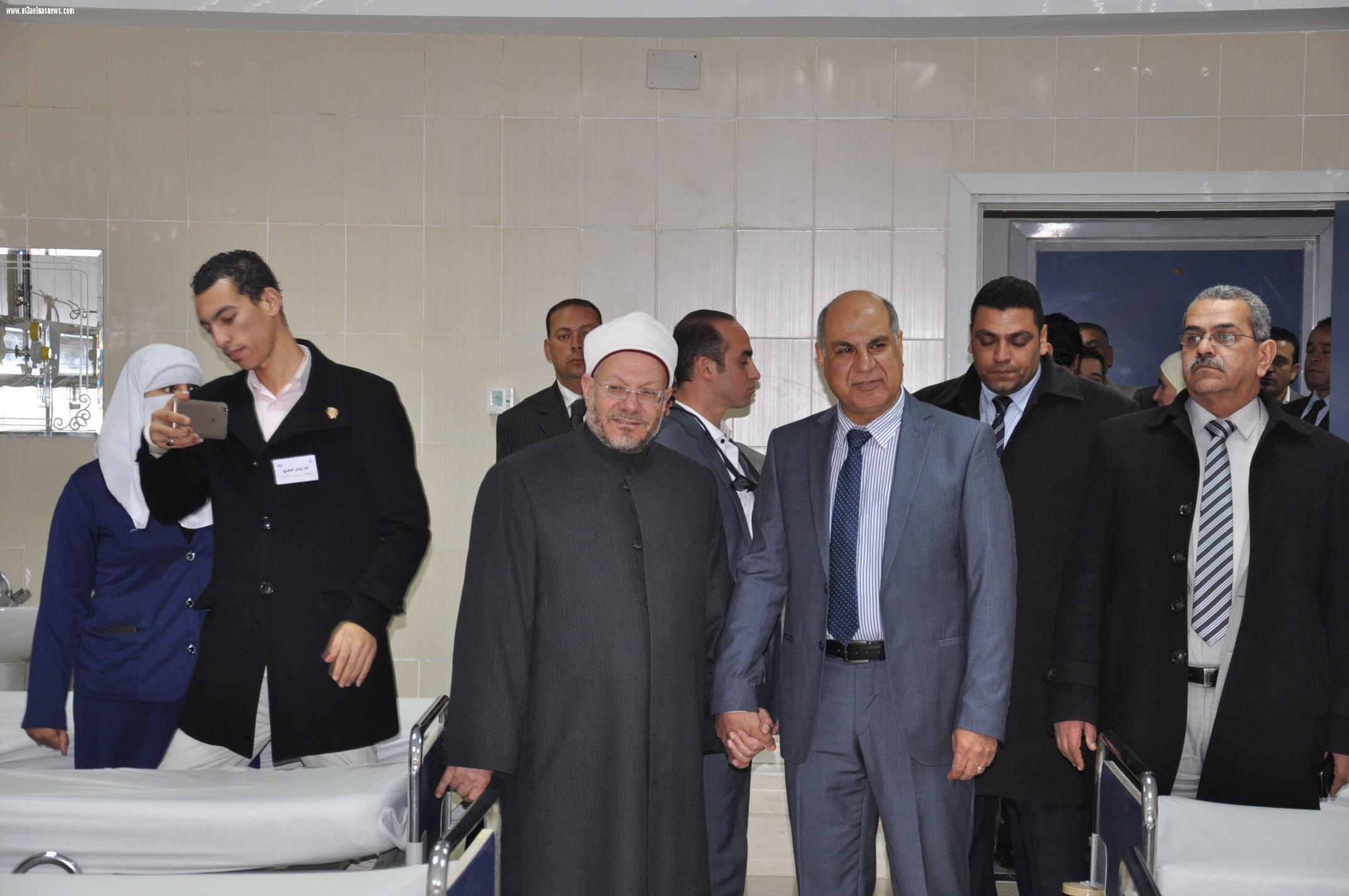 مفتى الديار المصرية في جولة تفقدية للمستشفى الجامعي بكفر الشيخ.. 