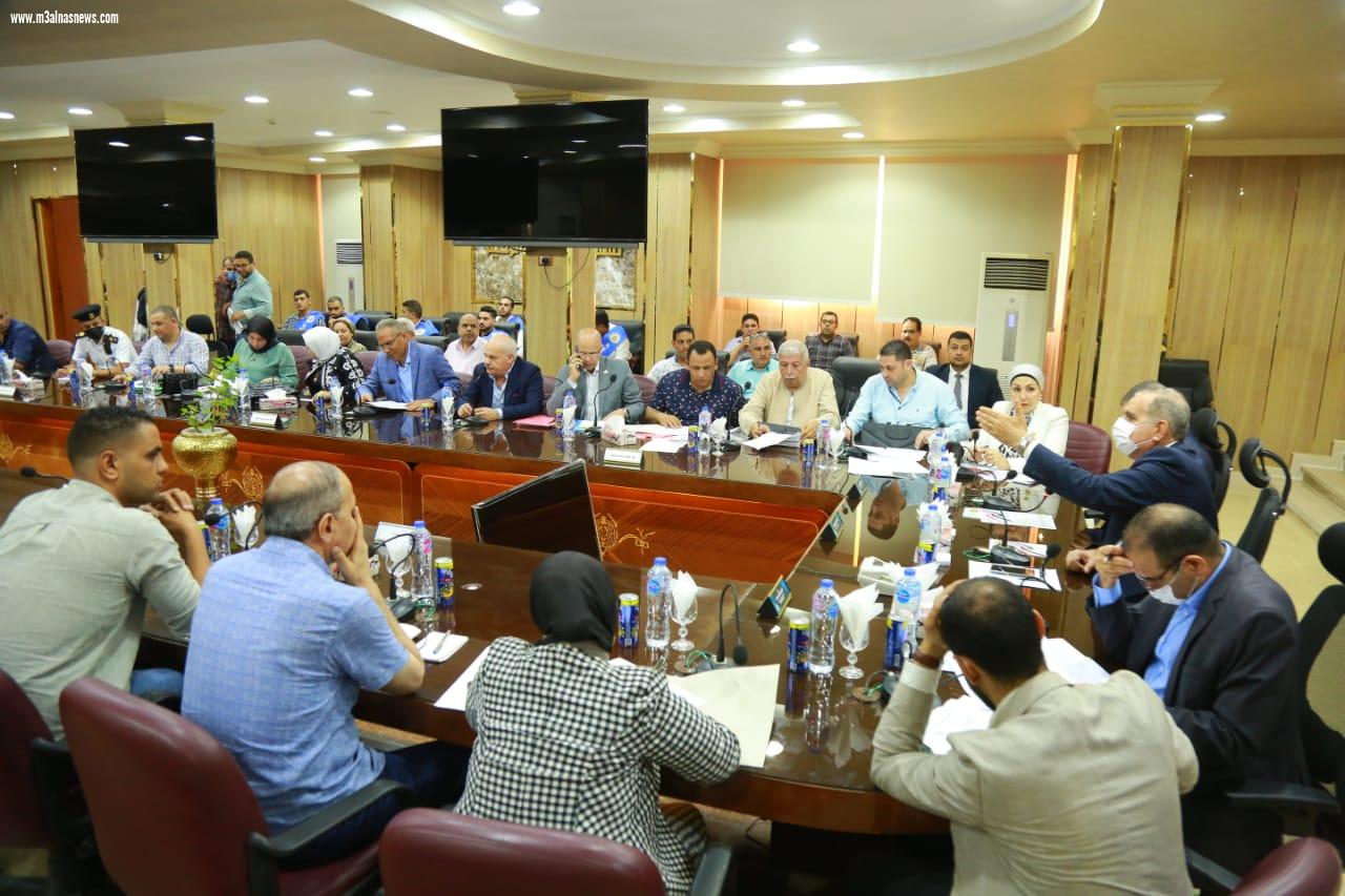  إنشاء كوبريين علويين جديدين لربط غرب بشرق العاصمة ومول تجاري بكفر الشيخ