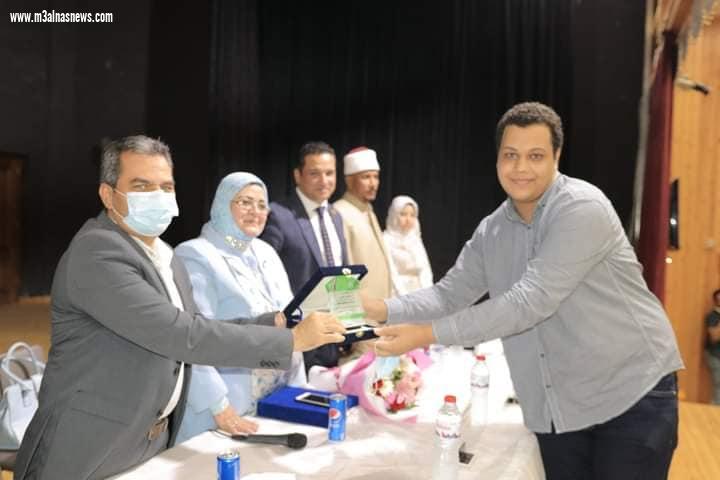 لقطات من تكريم الطلاب المتفوقين في الثانوية العامة والأزهرية لعام 2020/2021 برعاية النائب باسم حجازي
