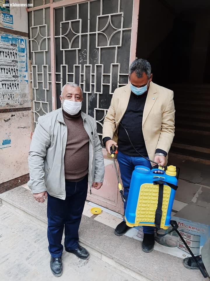 نقيب الأطباء البيطريين يقود حملة تعقيم وتطهير منشآت بكفر الشيخ ضد فيروس كورونا