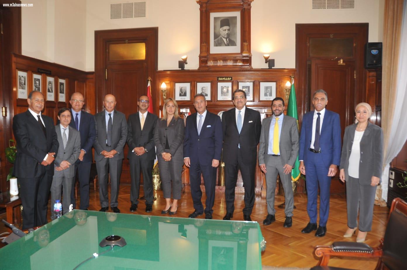 بنك مصر يوقع بروتوكول تعاون مع نكستا لإطلاق تطبيقها الجديد للدفع الالكتروني في السوق المصري