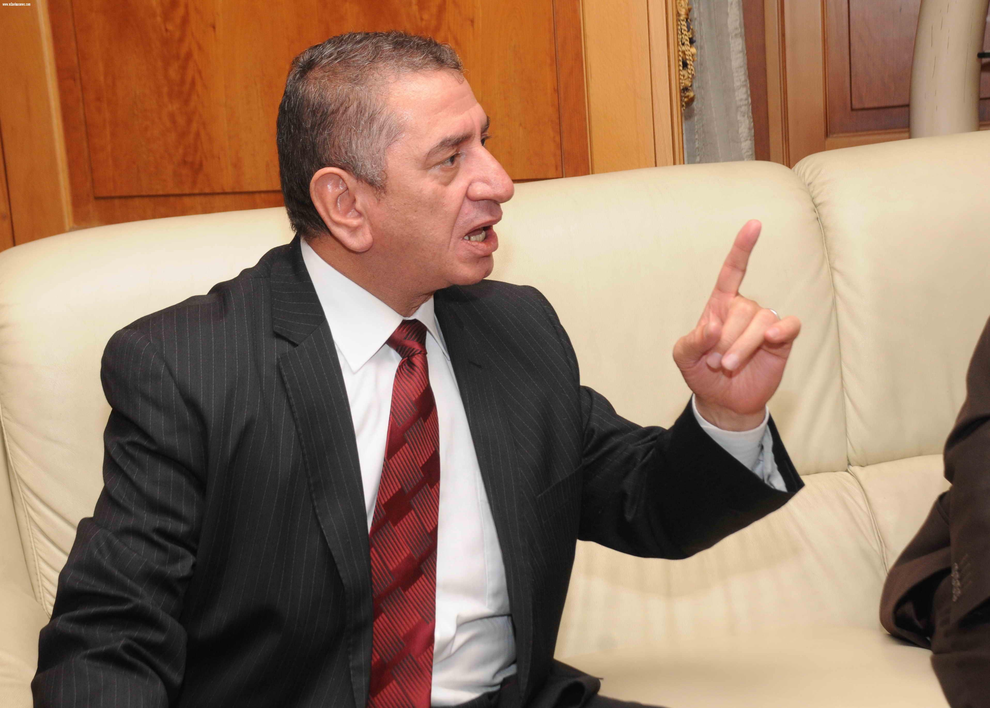 محافظ كفرالشيخ يحظر نقل الأقماح إلى خارج المحافظة