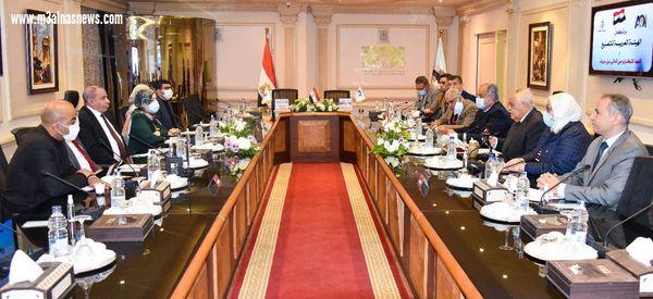 تعاون مشترك بين العربية للتصنيع والمعهد التكنولوجي العالي ببني سويف