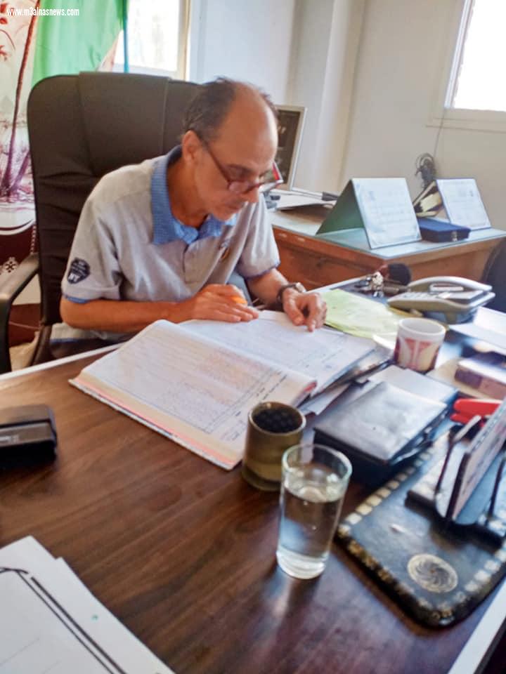 الدقهلية : نائب رئيس مركز ومدينة دكرنس عاطف سعد يحيل ٤٦ من الوحدات المحلية بديمشلت ودموه للتحقيق لتغيبهم عن العمل