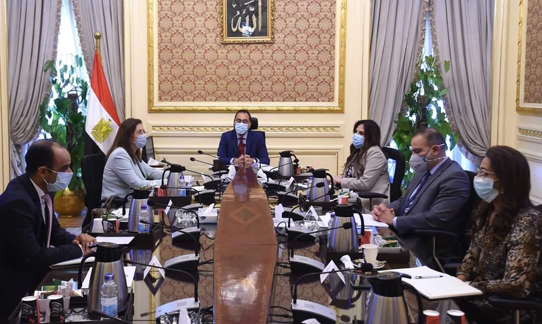 رئيس الوزراء يُناقش الاصلاحات الهيكلية المُقترحة ذات الأولوية للاقتصاد المصري في المرحلة المقبلة