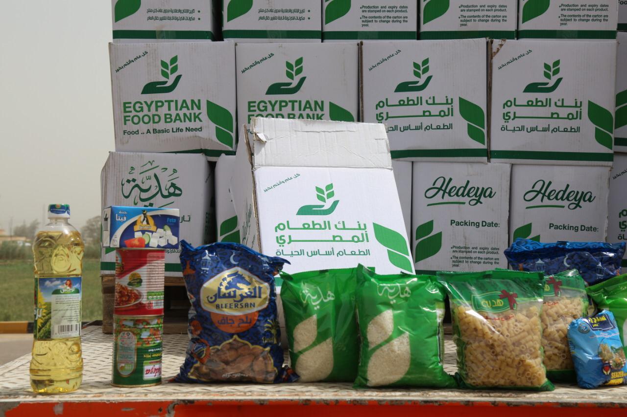 توزيع 32 ألف كرتونة مواد غذائية من بنك الطعام المصري للمحتاجين بكفرالشيخ