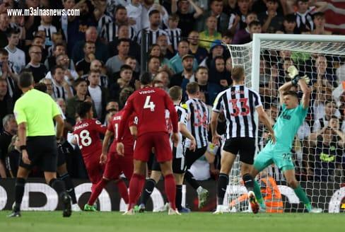 نيوكاسل يونايتد … أداء بطولي وحظ عاثر