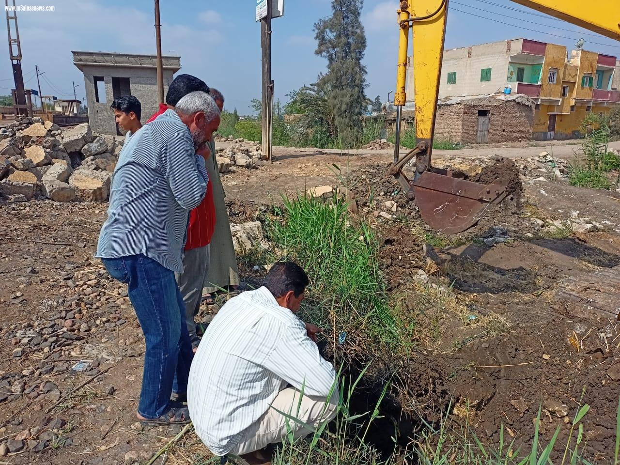 مياه كفر الشيخ تستجيب لمطالب اهالى قريه السرايا