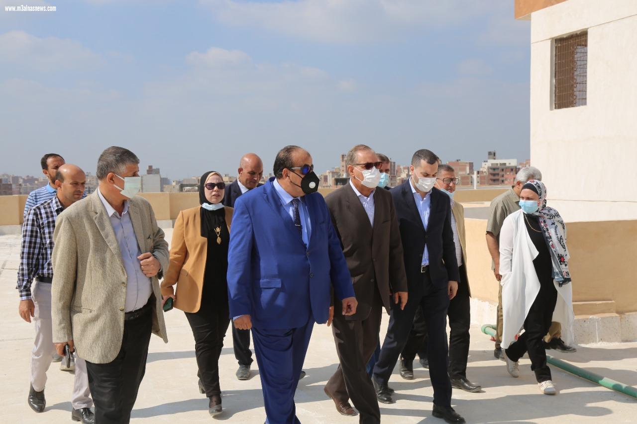 محافظ كفر الشيخ يتفقد أبراج المصنع وبتابع حملة توسعة الشوارع وإزالة الإشغالات