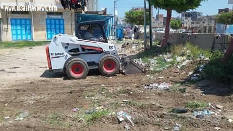 شميس والطبجى يقودان حملة نظافة استعدادا لأعياد الربيع بمصيف بلطيم