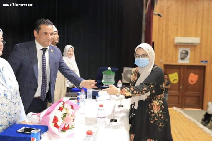 لقطات من تكريم الطلاب المتفوقين في الثانوية العامة والأزهرية لعام 2020/2021 برعاية النائب باسم حجازي