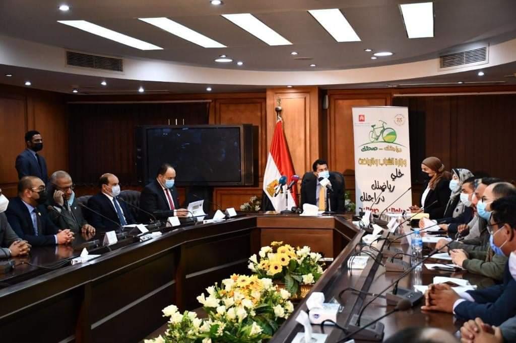 وزير الشباب والرياضة يعلن تفاصيل الدفعة الثانية من المرحلة الثالثة لمبادرة الرئيس.. دراجتك صحتك
