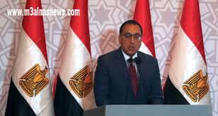 بعد تصريحات وزير المالية «أبوالياسين» يُطالب رئيس الوزراء إعادة تعيين المعلمين