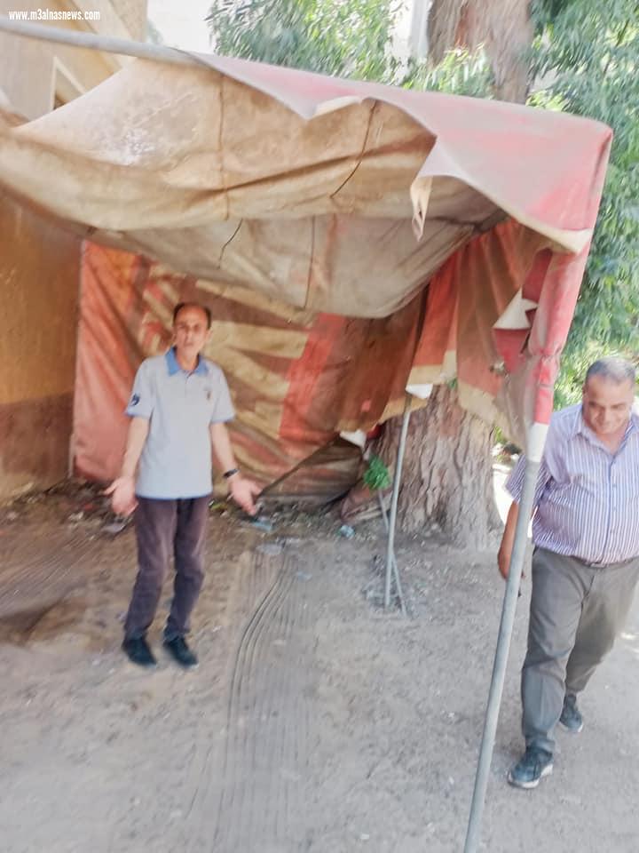 الدقهلية : نائب رئيس مركز ومدينة دكرنس عاطف سعد يحيل ٤٦ من الوحدات المحلية بديمشلت ودموه للتحقيق لتغيبهم عن العمل