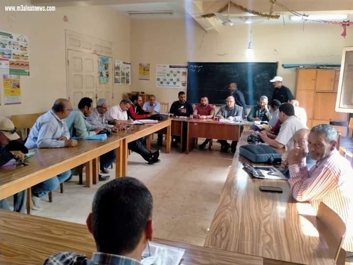  ندوة للإرتقاء بالمحاصيل الشتوية والمحافظة على الأراضي الزراعية بكفر الشيخ