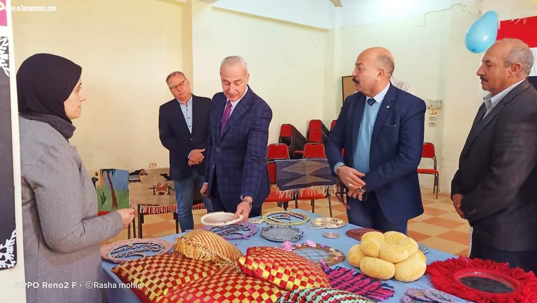 وكيل وزارة الشباب بكفر الشيخ يفتتح معرض الفنون التراثية لطلائع مصر
