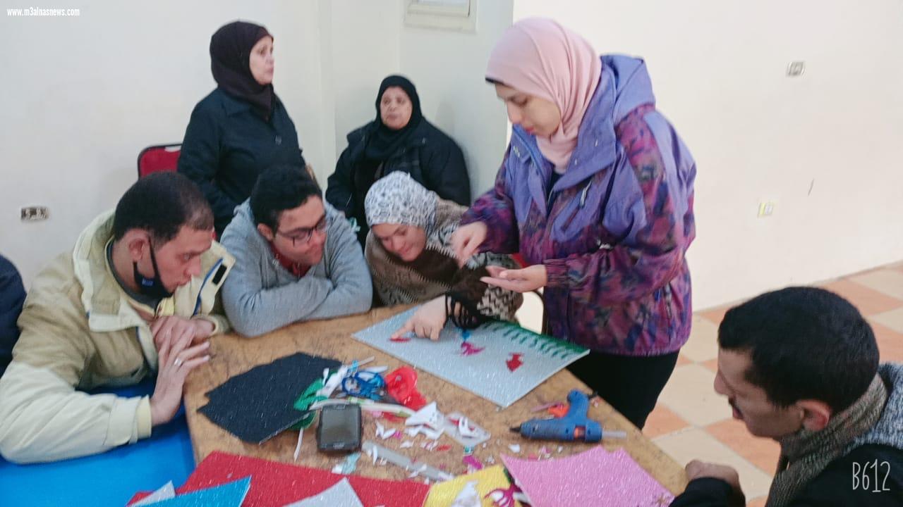 مبادرة قادرون بإختلاف يتصدرون مشهد دورات المهن الحرفية لشباب كفر الشيخ