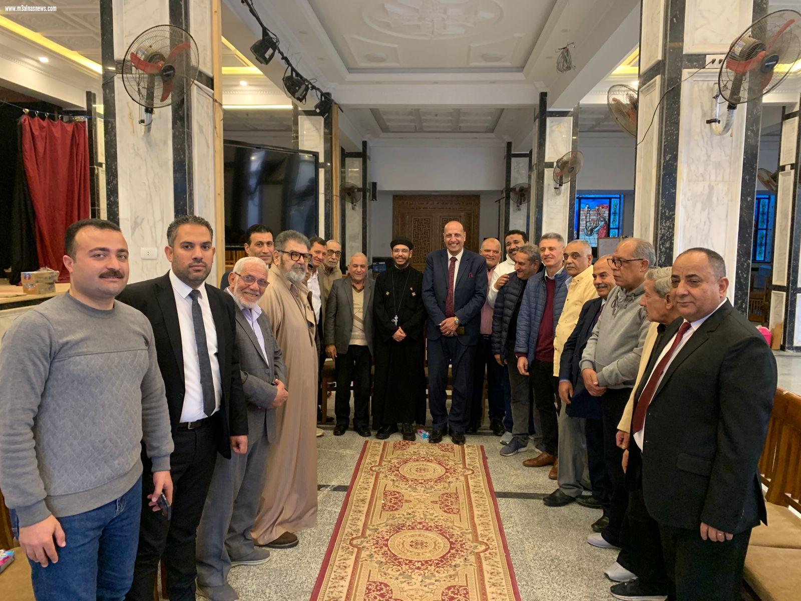 نقيب محامين بيلا بمحافظة كفر الشيخ  يهنئ البابا تواضروس والإخوة الأقباط بعيد القيامه