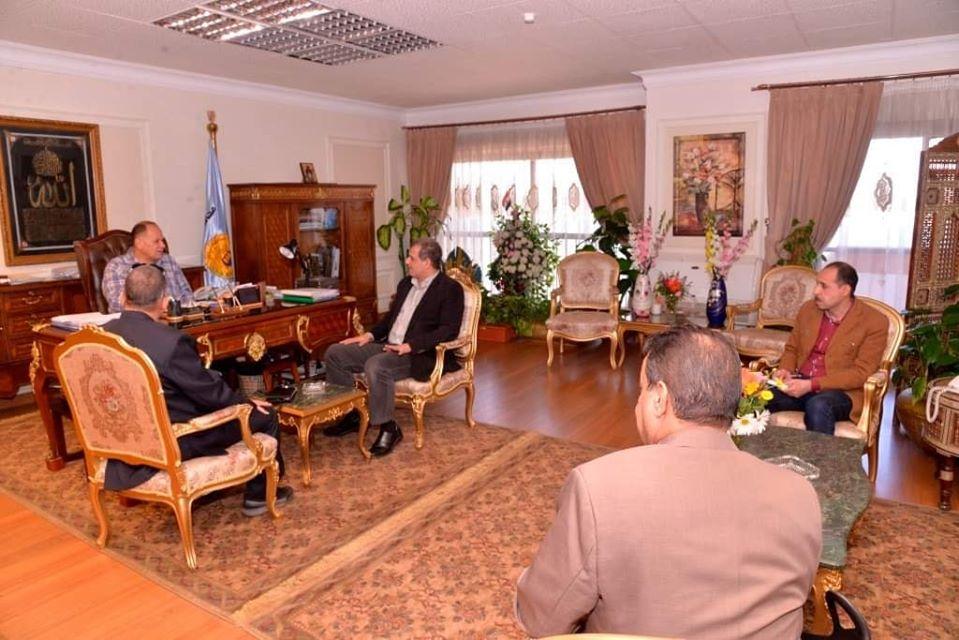 محافظ أسيوط يهنئ رئيس الادارة المركزية للري الجديد ويشدد على أعمال التطهير للتأكد من وصول المياه لنهايات الترع