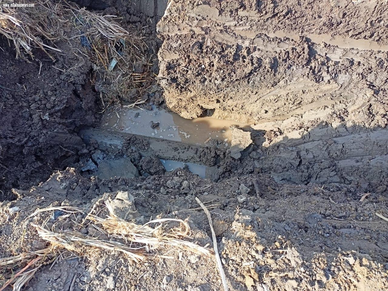 مياه كفر الشيخ تستجيب لمطالب اهالى قريه السرايا