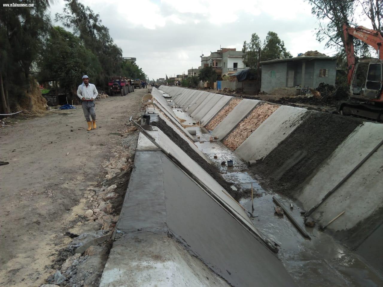   الانتهاء من  تبطين190 كيلو ترع وجاري العمل ب  125 ترعة بكفر الشيخ