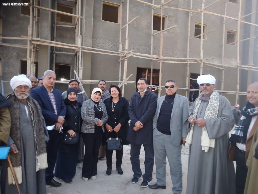 محافظ أسيوط يعلن استمرار جهود لجان المشاركة المجتمعية بالقرى والمراكز للتعريف بالمبادرة الرئاسية 