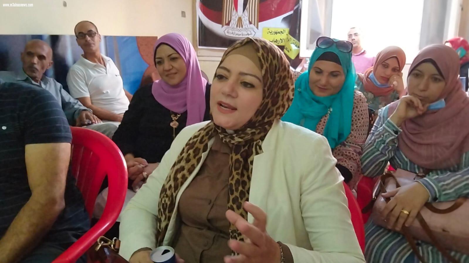 حملة الوحدة الوطنية وجريدة مع الناس نيوز تكرمان شخصيات عامة