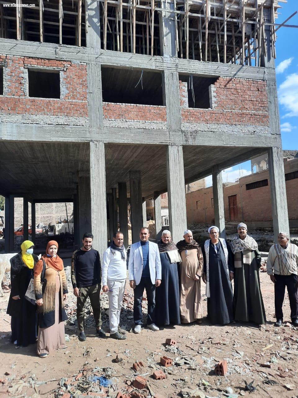 محافظ أسيوط يعلن استمرار جهود لجان المشاركة المجتمعية بالقرى والمراكز للتعريف بالمبادرة الرئاسية 