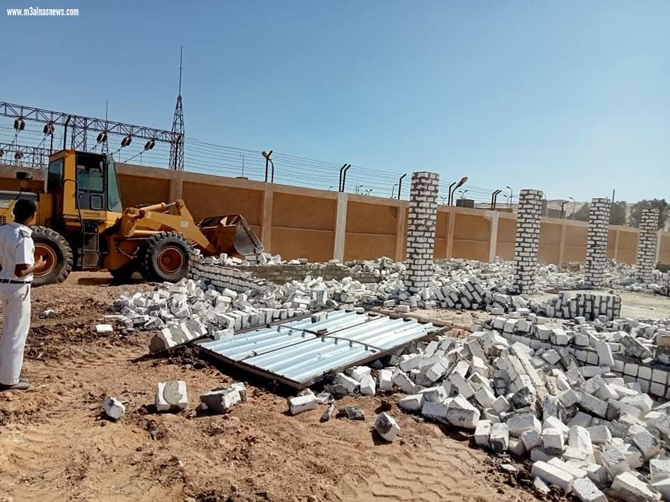 محافظ أسيوط يعلن إزالة 25 حالة تعدي على أراضي أملاك دولة ومجارى مائية بمركز صدفا ضمن المرحلة الثانية من الموجة الـ 18 لازالة التعديات