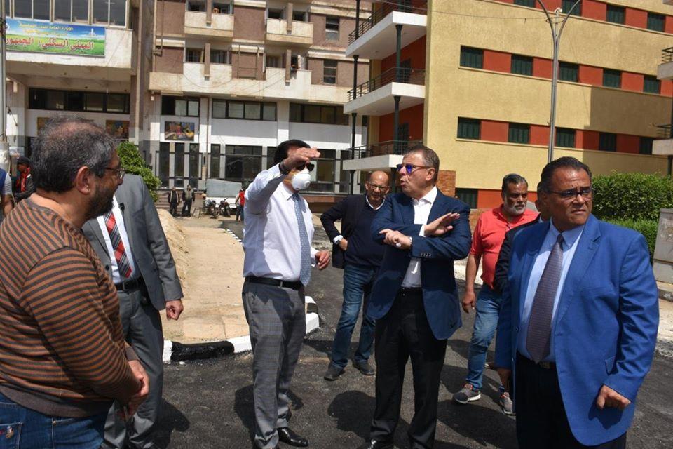 وزير التعليم العالي والبحث العلمي يتفقد المدن والمستشفيات الجامعية
