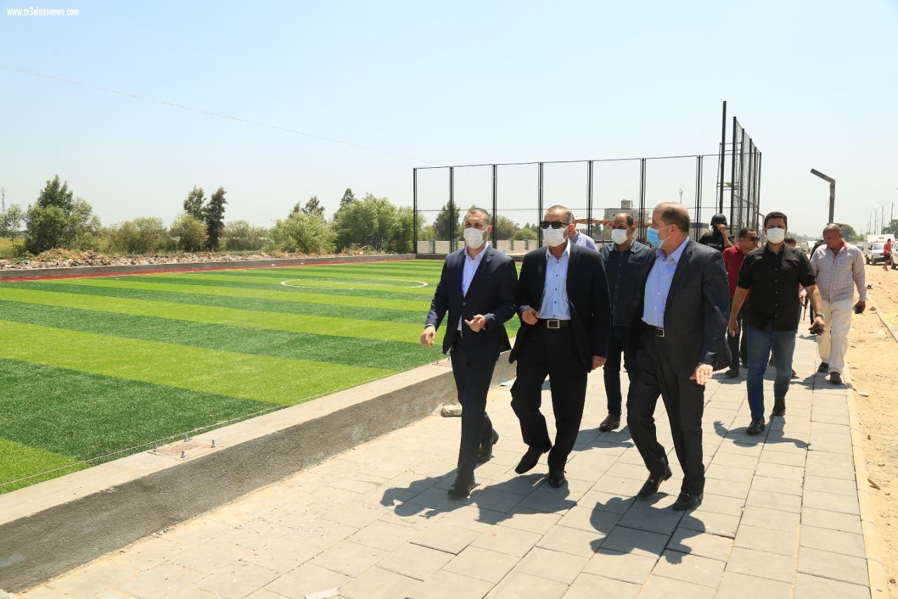   محافظ كفر الشيخ يتفقد الحديقة المركزية المجانية ويوجه بسرعة الانتهاء منها لتفتح أبوابها للمواطنين 