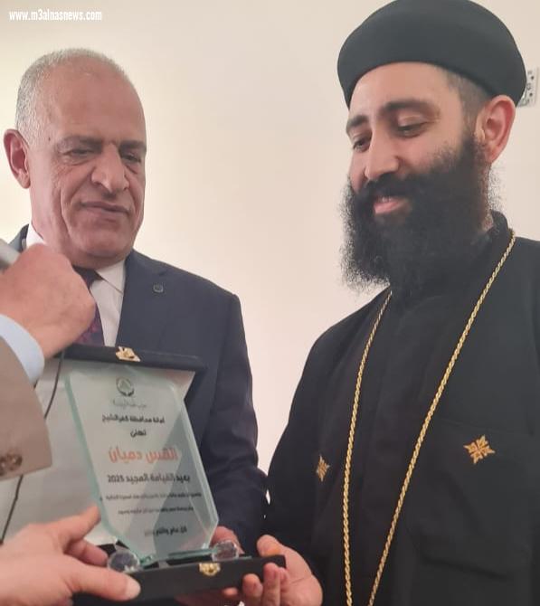 الجبهه الوطنيه بكفر الشيخ تهنئ اقباط مصر بعيد القيامه المجيد