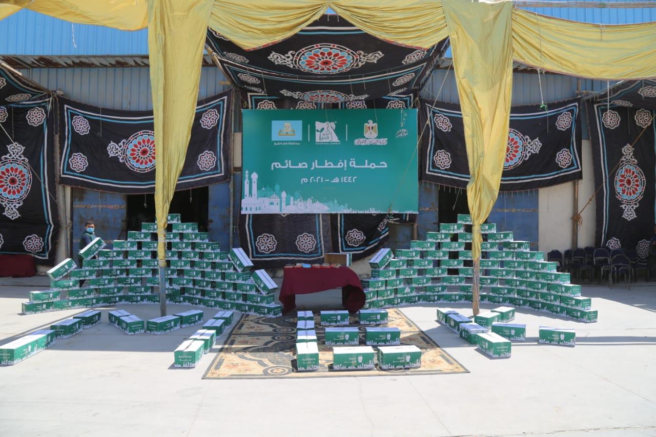 توزيع 11 ألف كرتونة رمضانية على المستحقين و500 وجبة ساخنة يوميا بكفرالشيخ