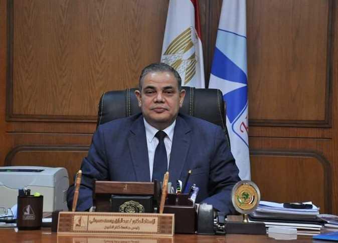 بمشاركة 1500 طالب من 16 جامعة مصرية.. مركز الفنون بجامعة كفرالشيخ يحصد المركز الأول في مجال المسرح والخامس في الكورال