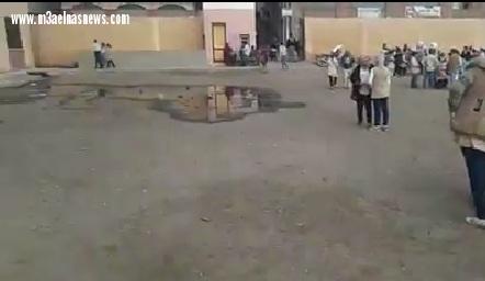 كارثة بيئية تهدد حياة الاطفال بإحدى مدارس كفر الشيخ 