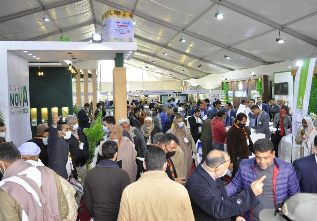 بحضور 15 ألف زائر ومشاركة 100 شركة: رئيس قطاع استصلاح الأراضى بوزارة الزراعة ونائب وزير التجارة والصناعة يفتتحان معرض أجرى إكسبو