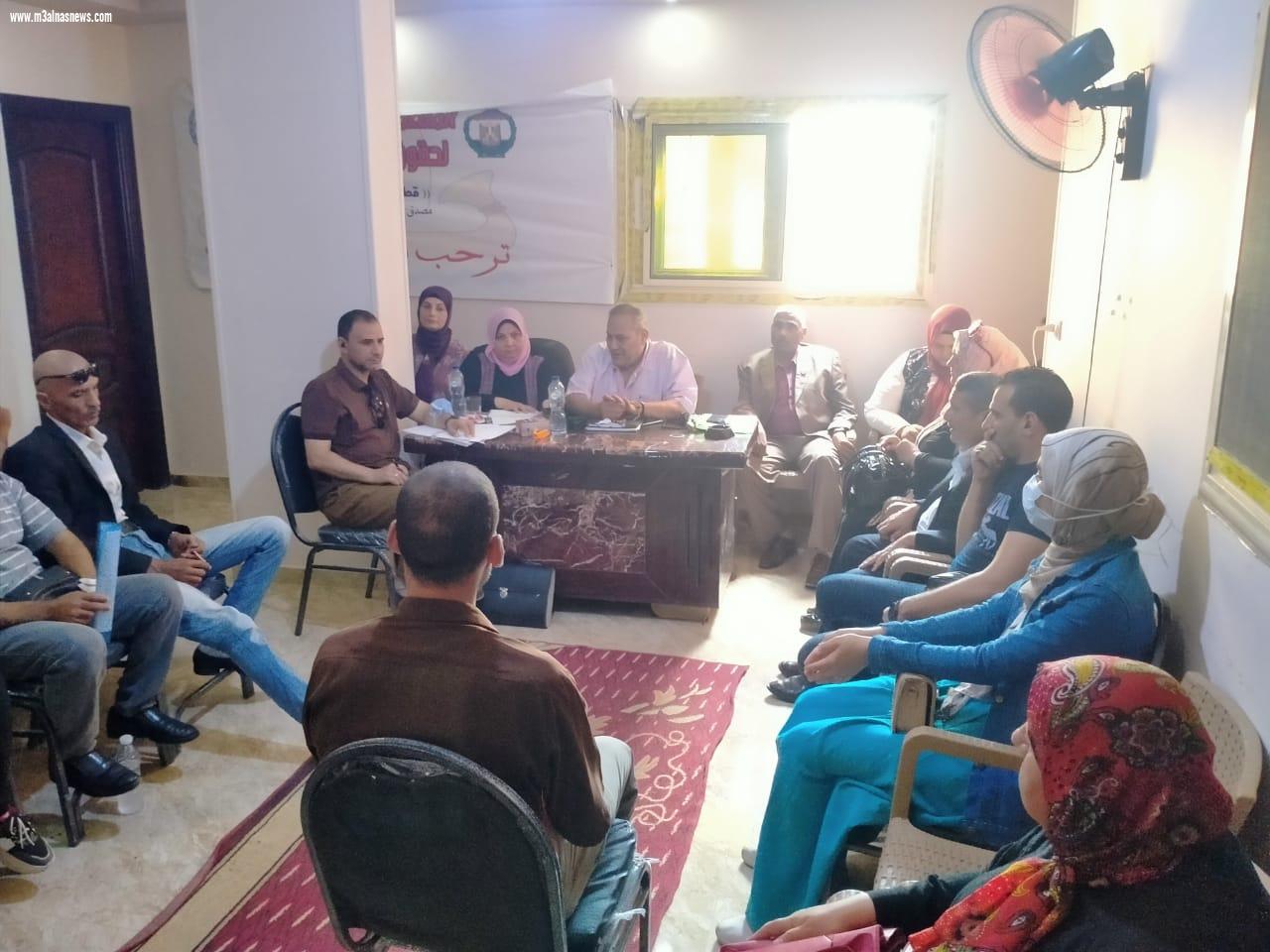 عزة عبدالعزيز مديرا تنفيذيًا وحامد وأبوعضمة نائبين.. فى التشكيل الجديد للمنظمة المصرية العربية لحقوق الإنسان بكفرالشيخ